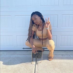 Meet your Posher, Brittani